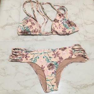 O’Neill Floral Bikini Top & Bottoms